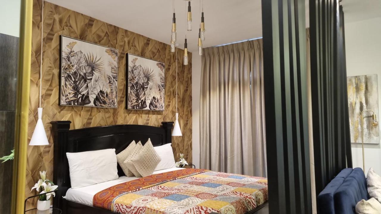 Embassy Gardens Luxury Suites Cpg アクラ エクステリア 写真