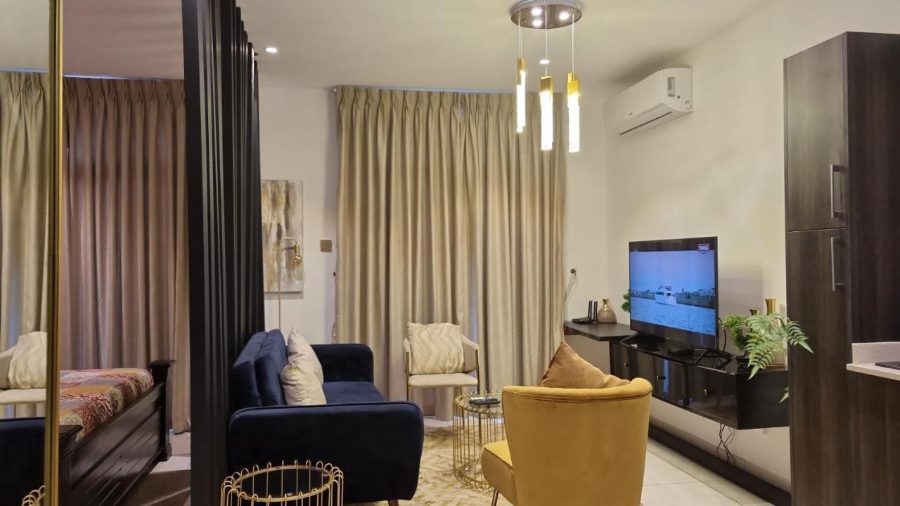 Embassy Gardens Luxury Suites Cpg アクラ エクステリア 写真