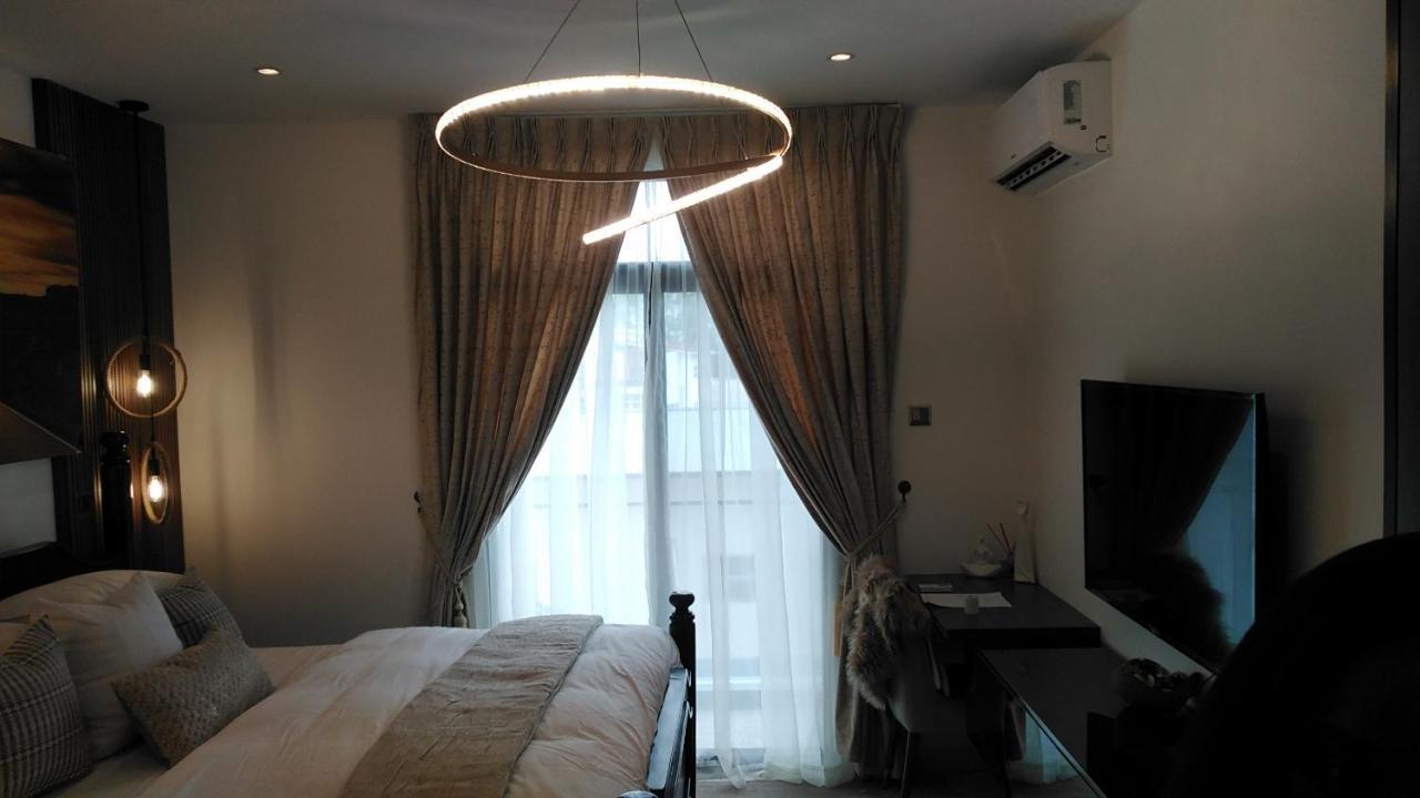 Embassy Gardens Luxury Suites Cpg アクラ エクステリア 写真