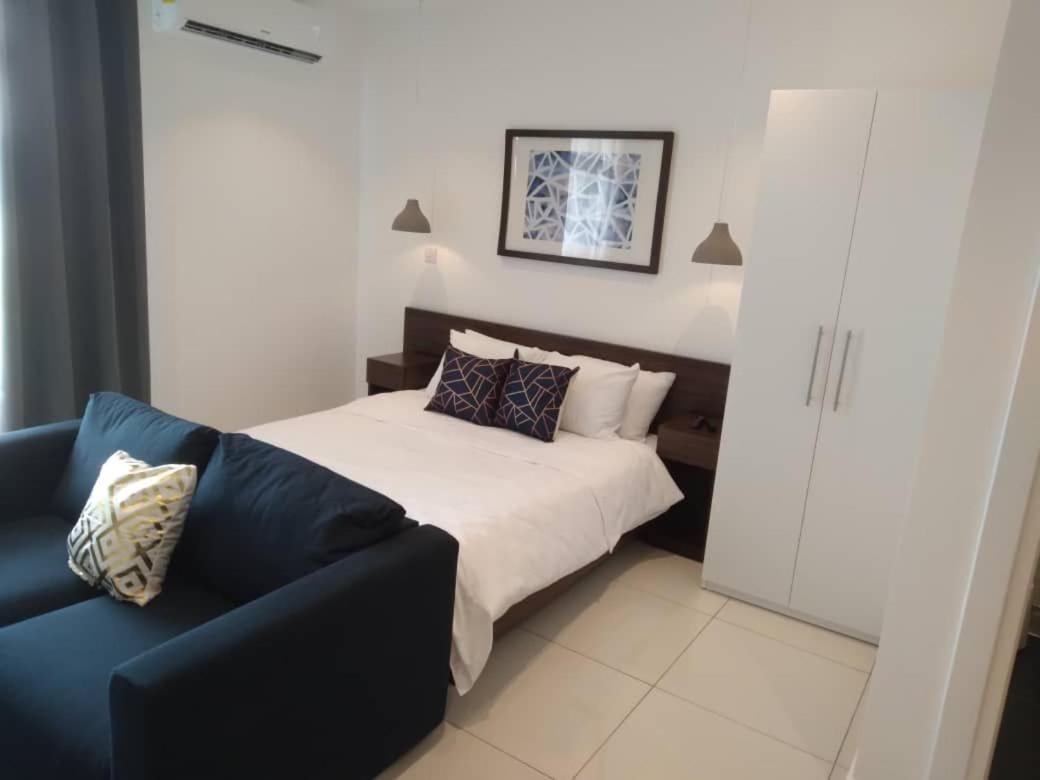 Embassy Gardens Luxury Suites Cpg アクラ エクステリア 写真