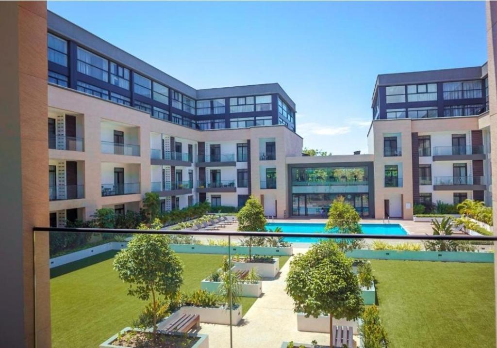 Embassy Gardens Luxury Suites Cpg アクラ エクステリア 写真