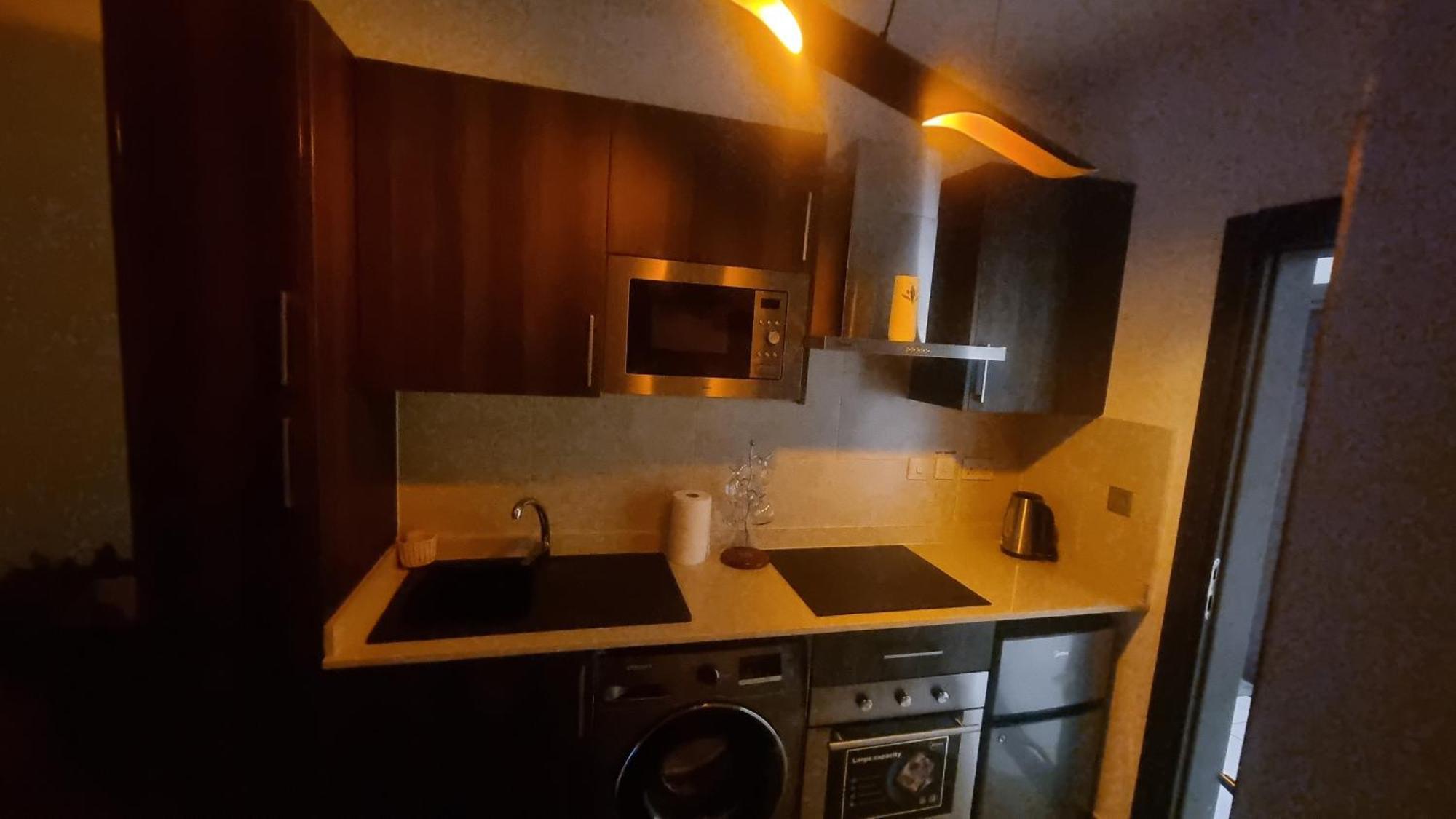 Embassy Gardens Luxury Suites Cpg アクラ エクステリア 写真