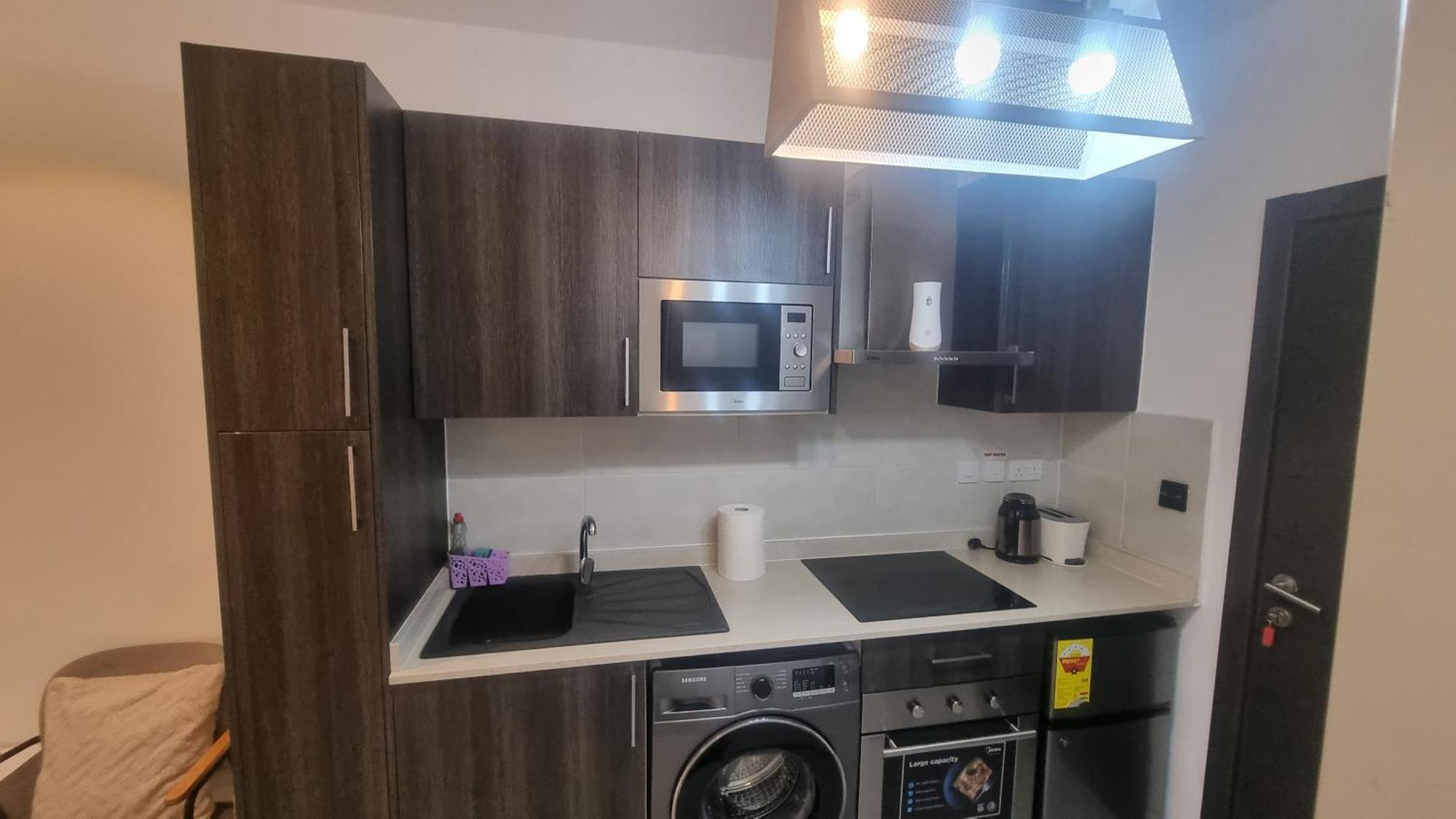 Embassy Gardens Luxury Suites Cpg アクラ エクステリア 写真