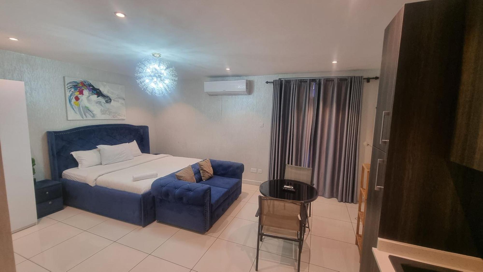 Embassy Gardens Luxury Suites Cpg アクラ エクステリア 写真