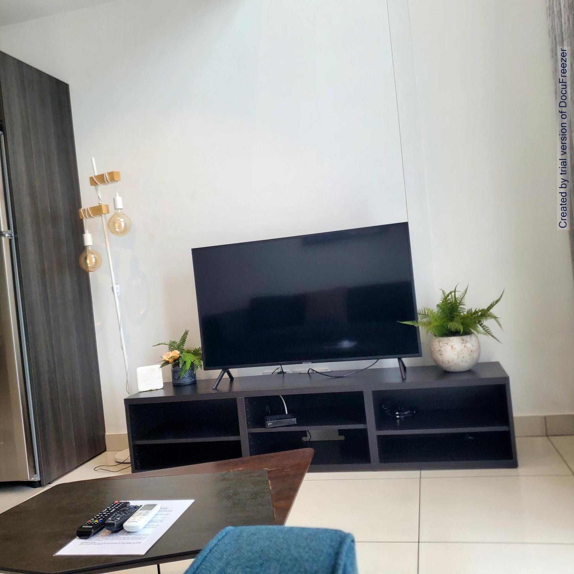 Embassy Gardens Luxury Suites Cpg アクラ エクステリア 写真