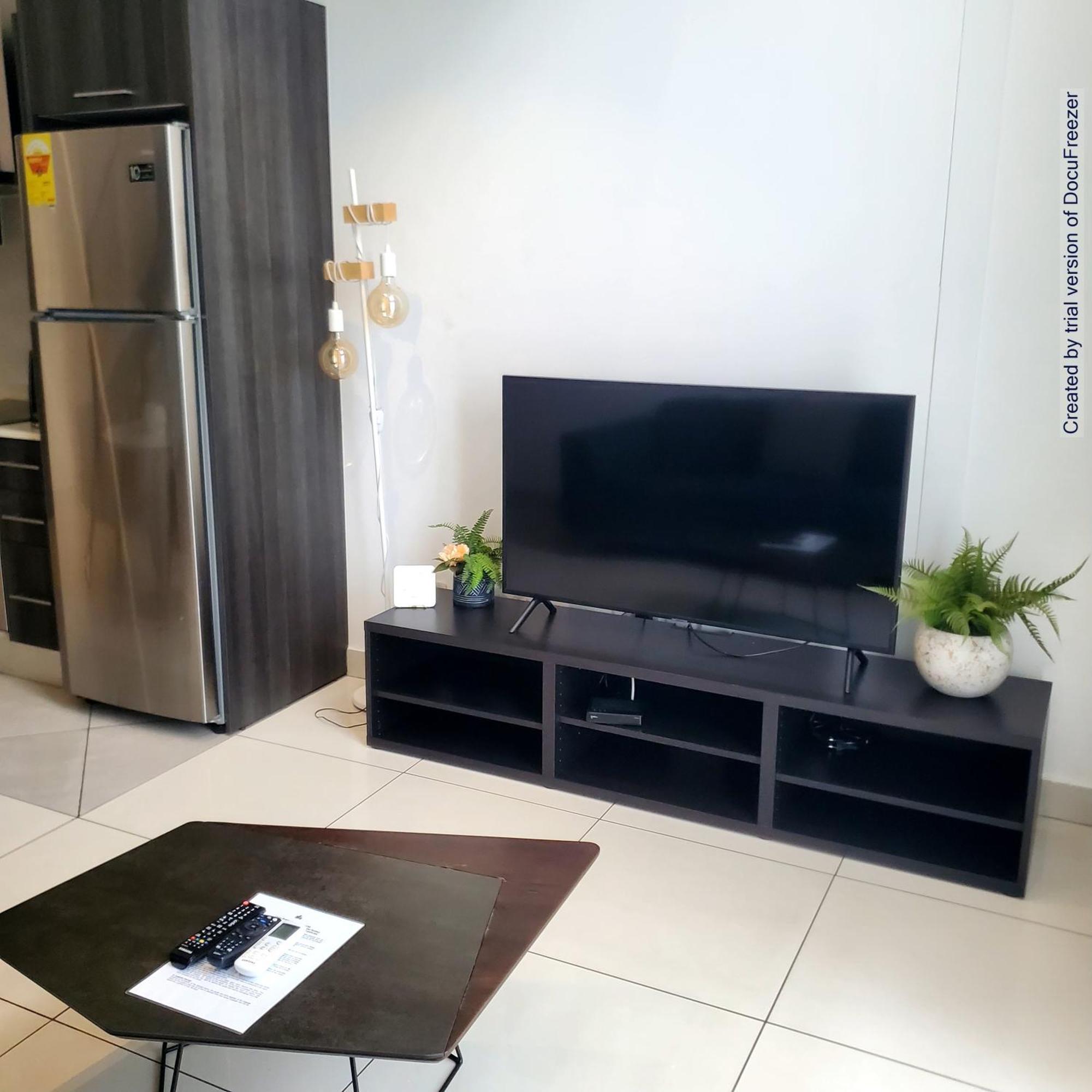 Embassy Gardens Luxury Suites Cpg アクラ エクステリア 写真