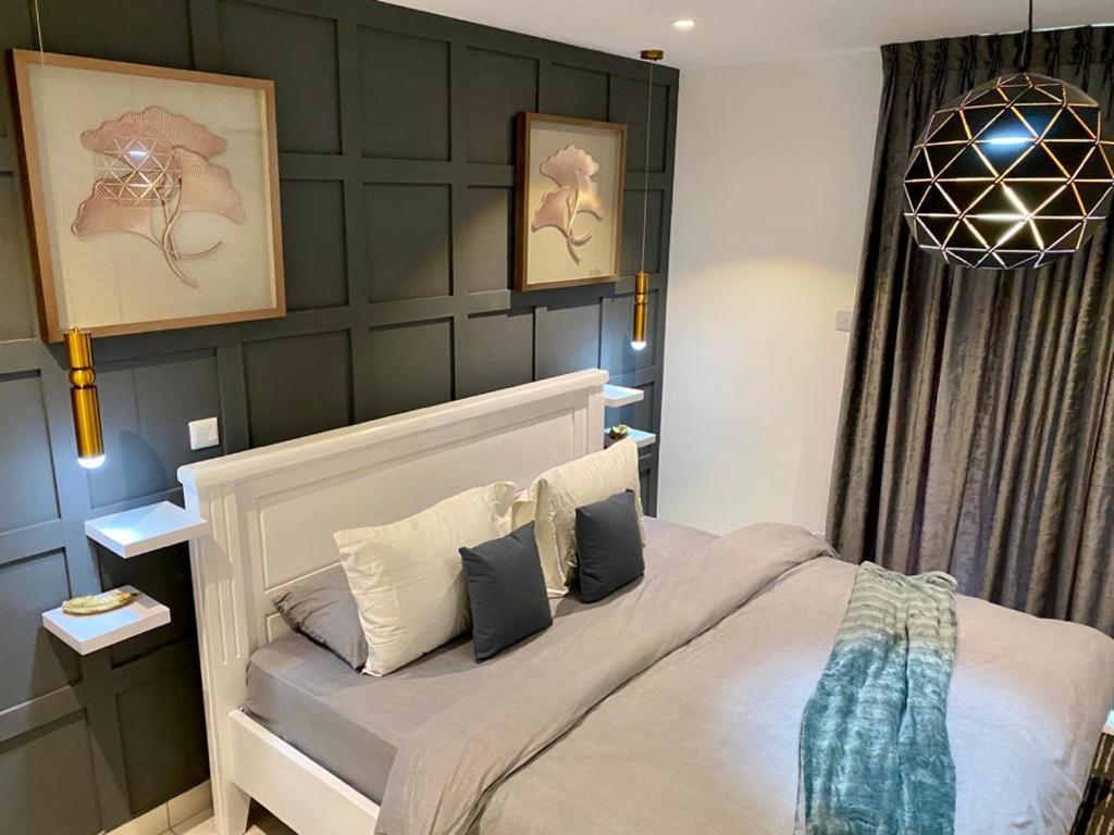 Embassy Gardens Luxury Suites Cpg アクラ エクステリア 写真